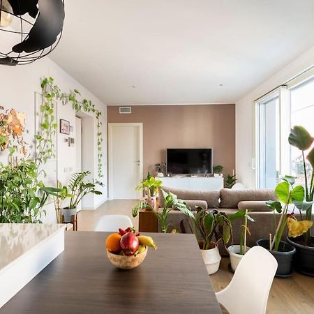Mowgli House - Milano Luxury Apartment Private Room Kültér fotó